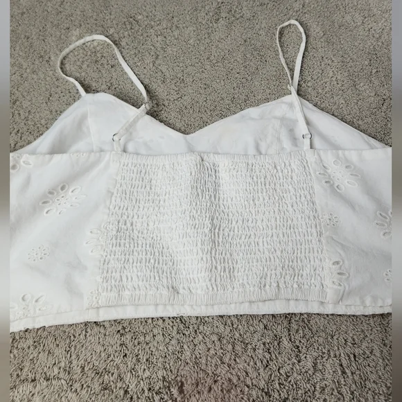 Women's Eyelet Bra Tank Top - Universal Thread White XL - Picture 7 of 9